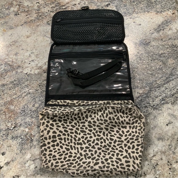 Leopard print compact hang style cosmetic bag with flap closure - Picture 8 of 9
